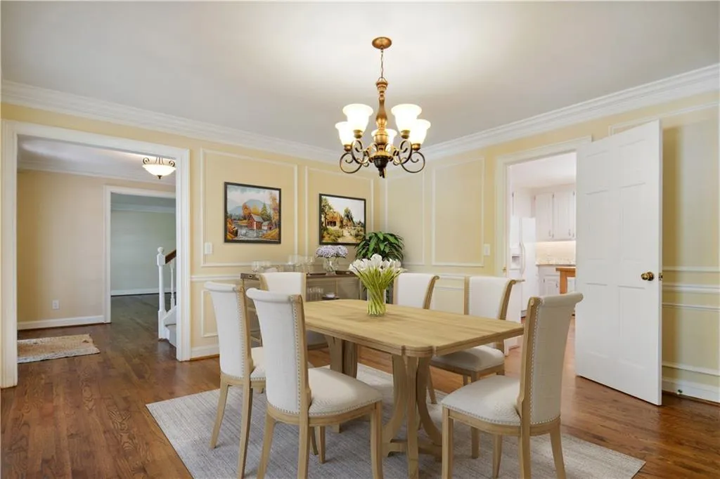 6840 Lisa Lane, Sandy Springs, Georgia 30338, 4 Bedrooms Bedrooms, ,3 BathroomsBathrooms,Residential,Sold,6840 Lisa Lane,6717499