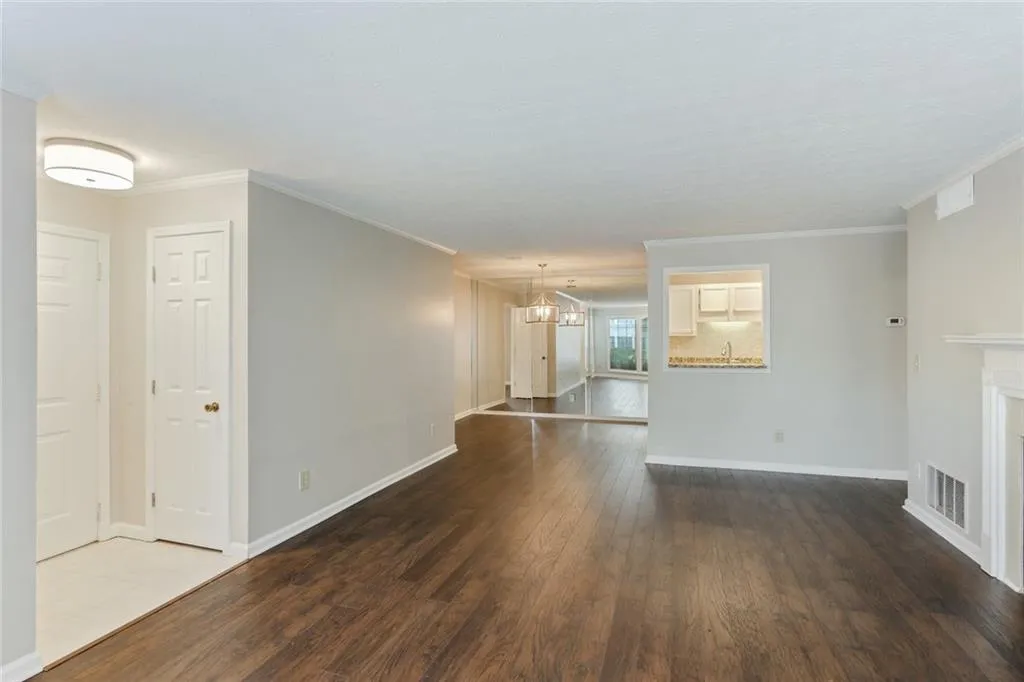 303 Gettysburg Place Unit 303, Atlanta, Georgia 30350, 2 Bedrooms Bedrooms, ,2 BathroomsBathrooms,Residential,Sold,303 Gettysburg Place Unit 303,6592671