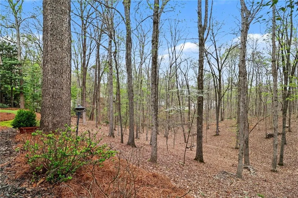 115 Churchill Drive, Atlanta, Georgia 30350, 5 Bedrooms Bedrooms, ,5 BathroomsBathrooms,Residential,For Sale,115 Churchill Drive,7748725