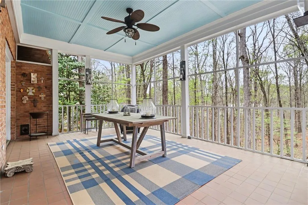Screened Porch
