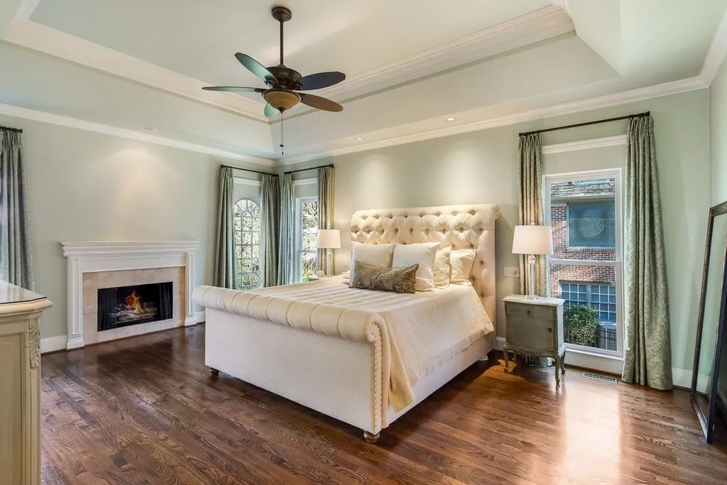 125 Grogans Landing, Sandy Springs, Georgia 30350, 5 Bedrooms Bedrooms, ,5 BathroomsBathrooms,Residential,Sold,125 Grogans Landing,6671532