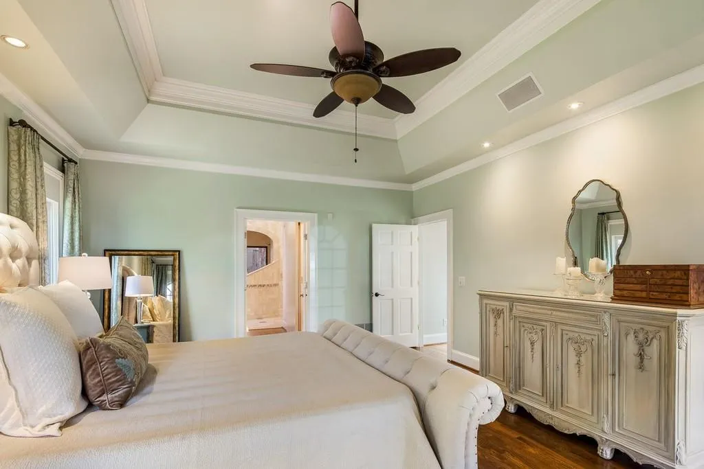125 Grogans Landing, Sandy Springs, Georgia 30350, 5 Bedrooms Bedrooms, ,5 BathroomsBathrooms,Residential,Sold,125 Grogans Landing,6671532