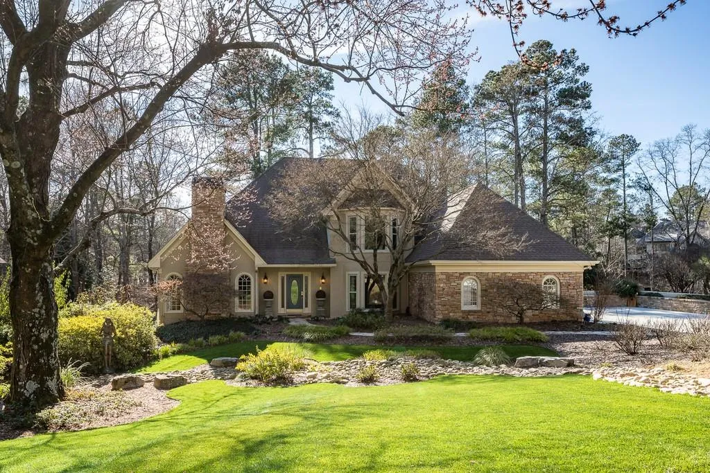 125 Grogans Landing, Sandy Springs, Georgia 30350, 5 Bedrooms Bedrooms, ,5 BathroomsBathrooms,Residential,Sold,125 Grogans Landing,6671532
