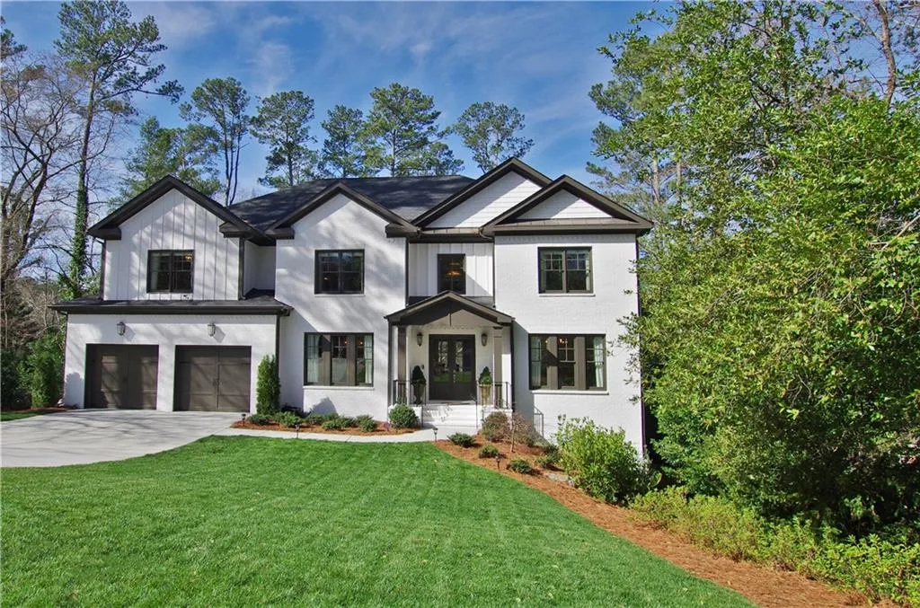 780 Starlight Drive, Atlanta, Georgia 30342, 6 Bedrooms Bedrooms, ,6 BathroomsBathrooms,Residential,Sold,780 Starlight Drive,6545678