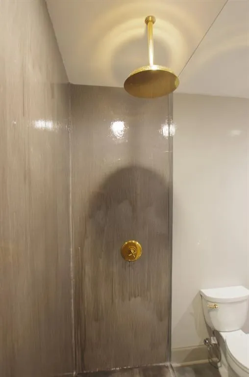 780 Starlight Drive, Atlanta, Georgia 30342, 6 Bedrooms Bedrooms, ,6 BathroomsBathrooms,Residential,Sold,780 Starlight Drive,6545678