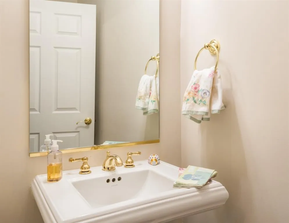 5415 Northland Drive Unit 307, Sandy Springs, Georgia 30342, 1 Bedroom Bedrooms, ,1 BathroomBathrooms,Residential,Sold,5415 Northland Drive Unit 307,5886757