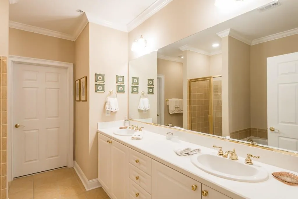 5415 Northland Drive Unit 307, Sandy Springs, Georgia 30342, 1 Bedroom Bedrooms, ,1 BathroomBathrooms,Residential,Sold,5415 Northland Drive Unit 307,5886757