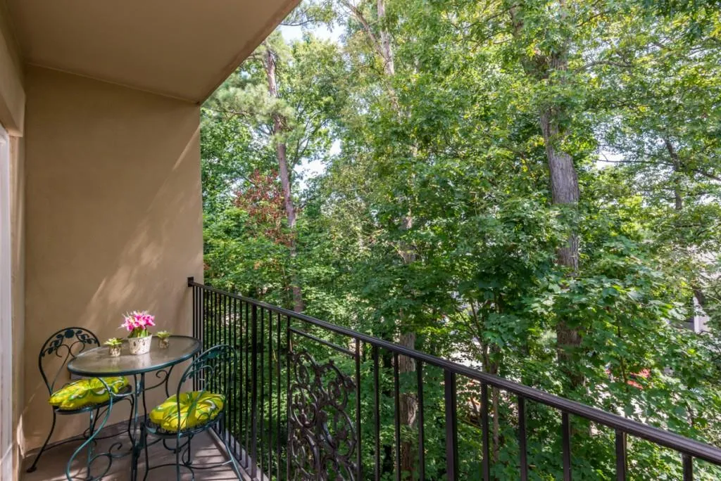 5415 Northland Drive Unit 307, Sandy Springs, Georgia 30342, 1 Bedroom Bedrooms, ,1 BathroomBathrooms,Residential,Sold,5415 Northland Drive Unit 307,5886757