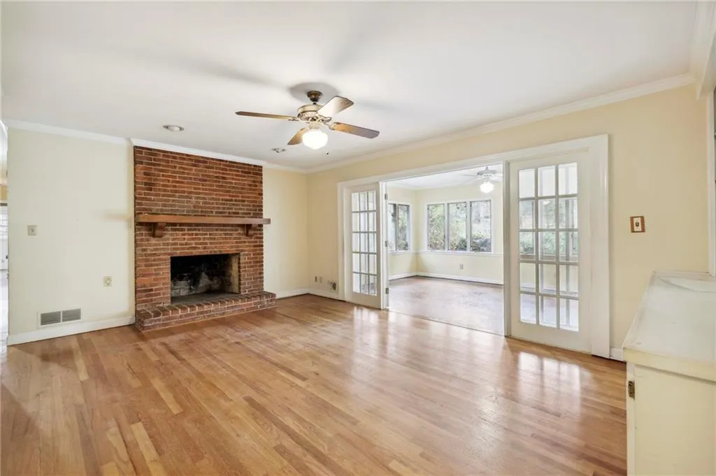 5980 Riverwood Drive, Sandy Springs, Georgia 30328, 5 Bedrooms Bedrooms, ,4 BathroomsBathrooms,Residential,Sold,5980 Riverwood Drive,7177312