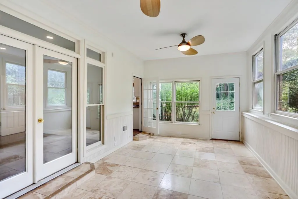 105 Barnard Place, Atlanta, Georgia 30328, 5 Bedrooms Bedrooms, ,4 BathroomsBathrooms,Residential,Sold,105 Barnard Place,6863054