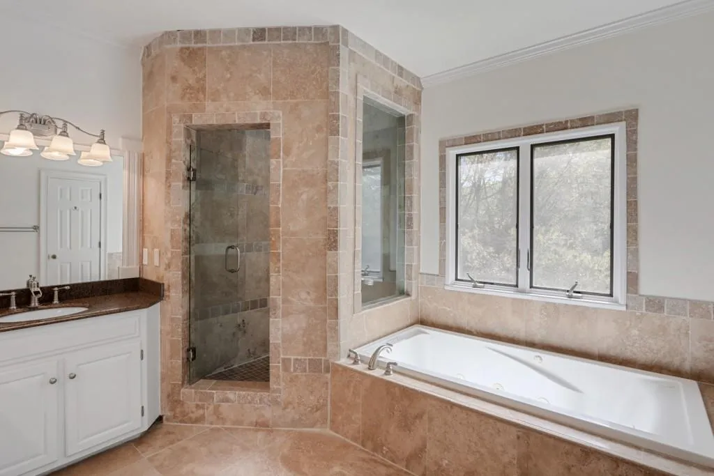 105 Barnard Place, Atlanta, Georgia 30328, 5 Bedrooms Bedrooms, ,4 BathroomsBathrooms,Residential,Sold,105 Barnard Place,6863054