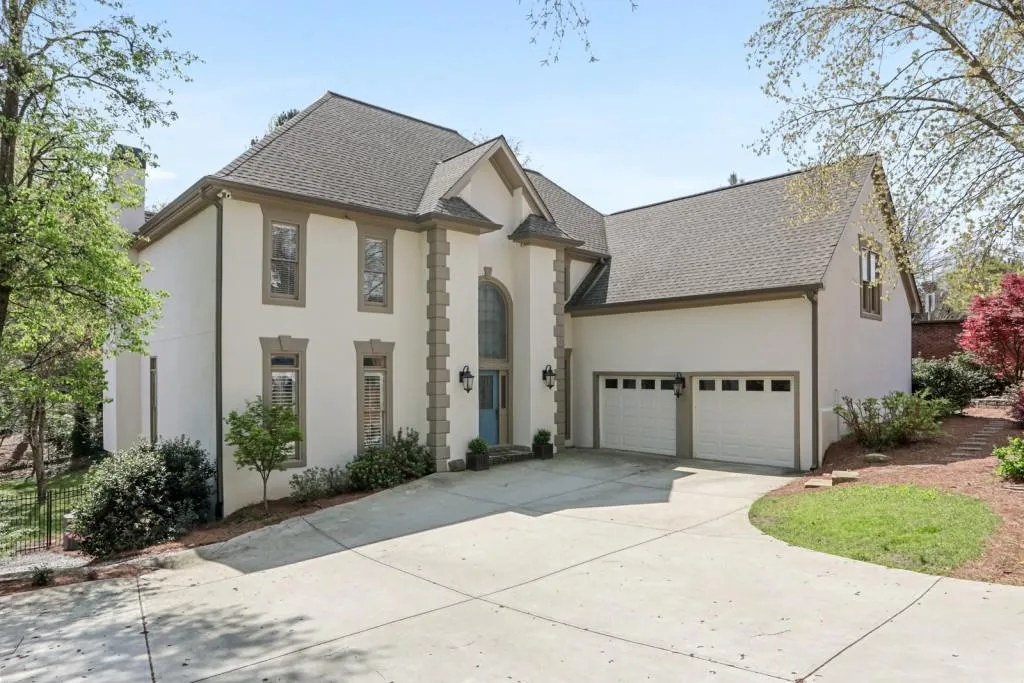 105 Barnard Place, Atlanta, Georgia 30328, 5 Bedrooms Bedrooms, ,4 BathroomsBathrooms,Residential,Sold,105 Barnard Place,6863054