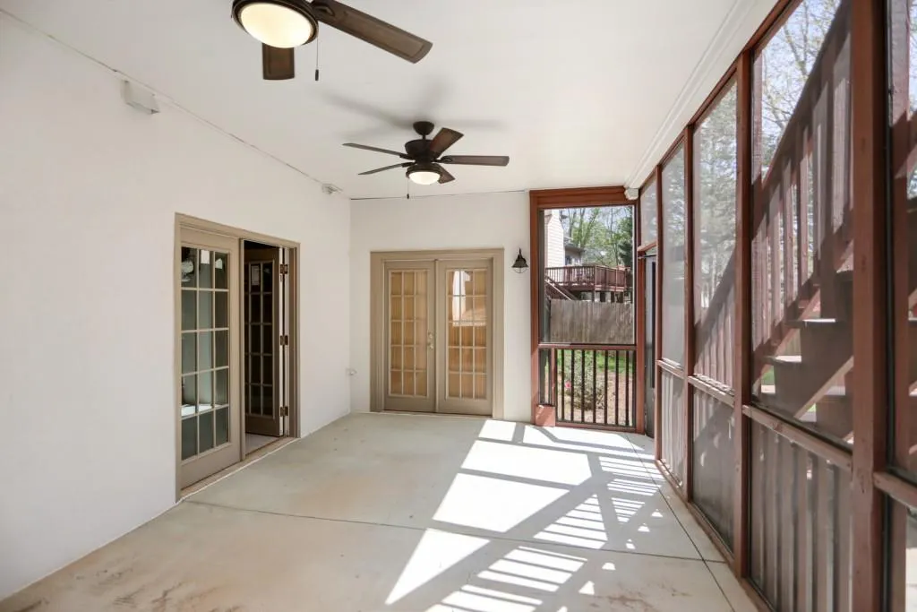 105 Barnard Place, Atlanta, Georgia 30328, 5 Bedrooms Bedrooms, ,4 BathroomsBathrooms,Residential,Sold,105 Barnard Place,6863054