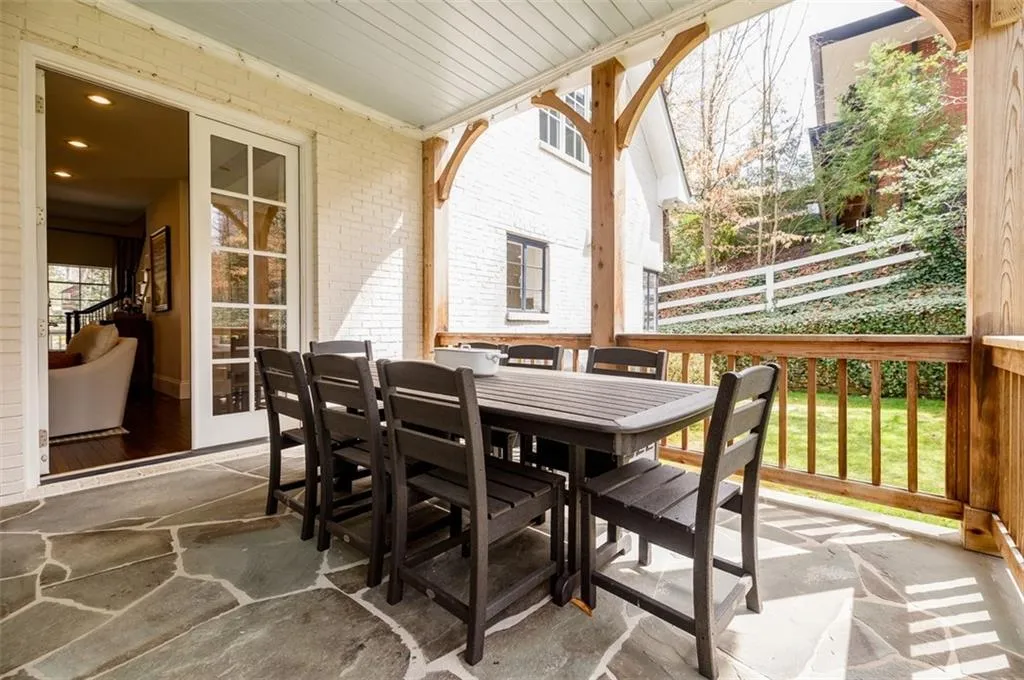 3790 Narmore Drive Ne, Atlanta, Georgia 30319, 6 Bedrooms Bedrooms, ,5 BathroomsBathrooms,Residential,For Sale,3790 Narmore Drive Ne,7544178