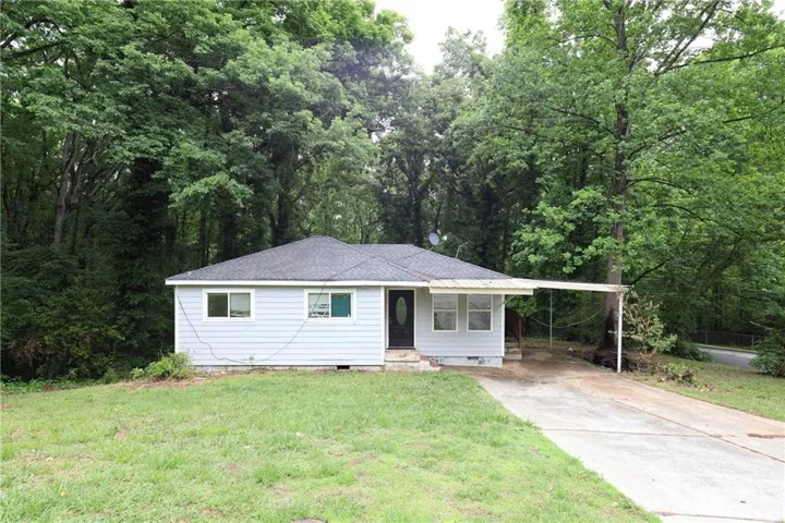 6096 Blackhawk Trail, Mableton, Georgia 30126
