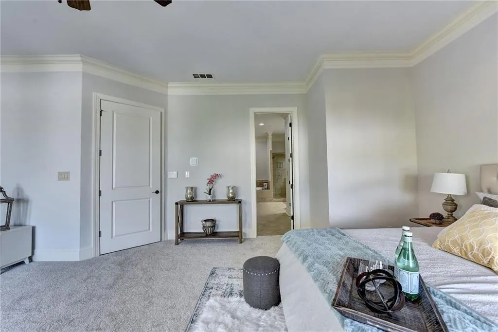 6033 City Walk Lane, Atlanta, Georgia 30328, 3 Bedrooms Bedrooms, ,3 BathroomsBathrooms,Residential,Sold,6033 City Walk Lane,6891071