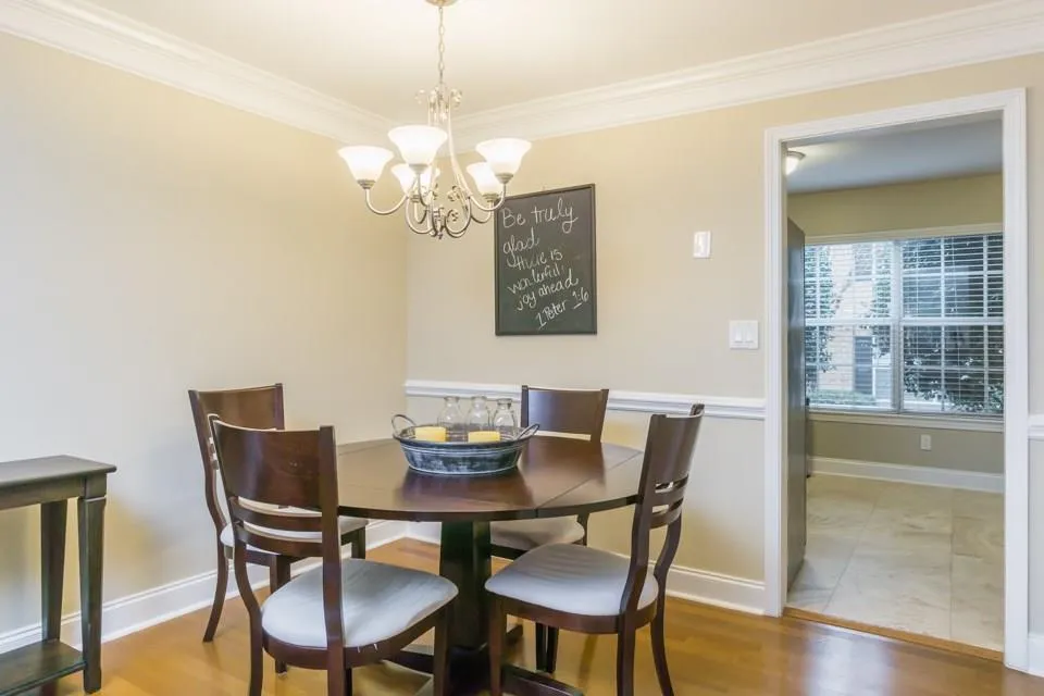 6980 Roswell Road Ne Unit O2, Atlanta, Georgia 30328, 3 Bedrooms Bedrooms, ,2 BathroomsBathrooms,Residential,Sold,6980 Roswell Road Ne Unit O2,5961287