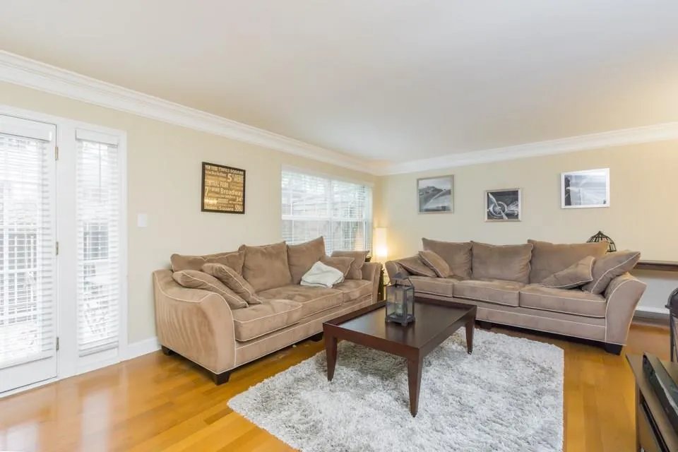 6980 Roswell Road Ne Unit O2, Atlanta, Georgia 30328, 3 Bedrooms Bedrooms, ,2 BathroomsBathrooms,Residential,Sold,6980 Roswell Road Ne Unit O2,5961287