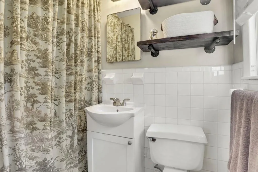 6540 Scott Valley Road, Atlanta, Georgia 30328, 3 Bedrooms Bedrooms, ,2 BathroomsBathrooms,Residential,Sold,6540 Scott Valley Road,6849540 6540 Scott Valley Road, Atlanta, Georgia 30328, 3 Bedrooms Bedrooms, ,2 BathroomsBathrooms,Residential,Sold,6540 Scott Valley Road,6849540