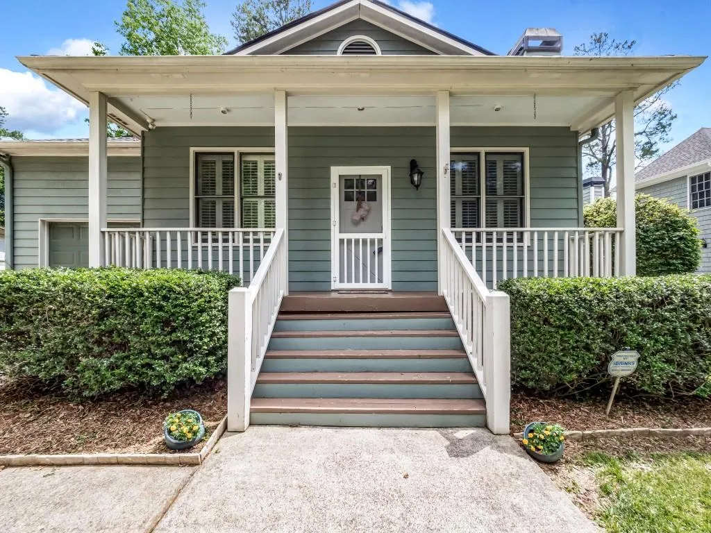141 Spruell Springs Road, Atlanta, Georgia 30342, 3 Bedrooms Bedrooms, ,2 BathroomsBathrooms,Residential,Sold,141 Spruell Springs Road,6726534