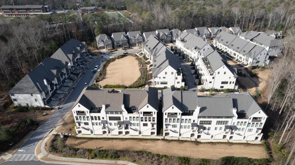 6409 Radiant Trace, Atlanta, Georgia 30328, 3 Bedrooms Bedrooms, ,3 BathroomsBathrooms,Residential,Sold,6409 Radiant Trace,7323098