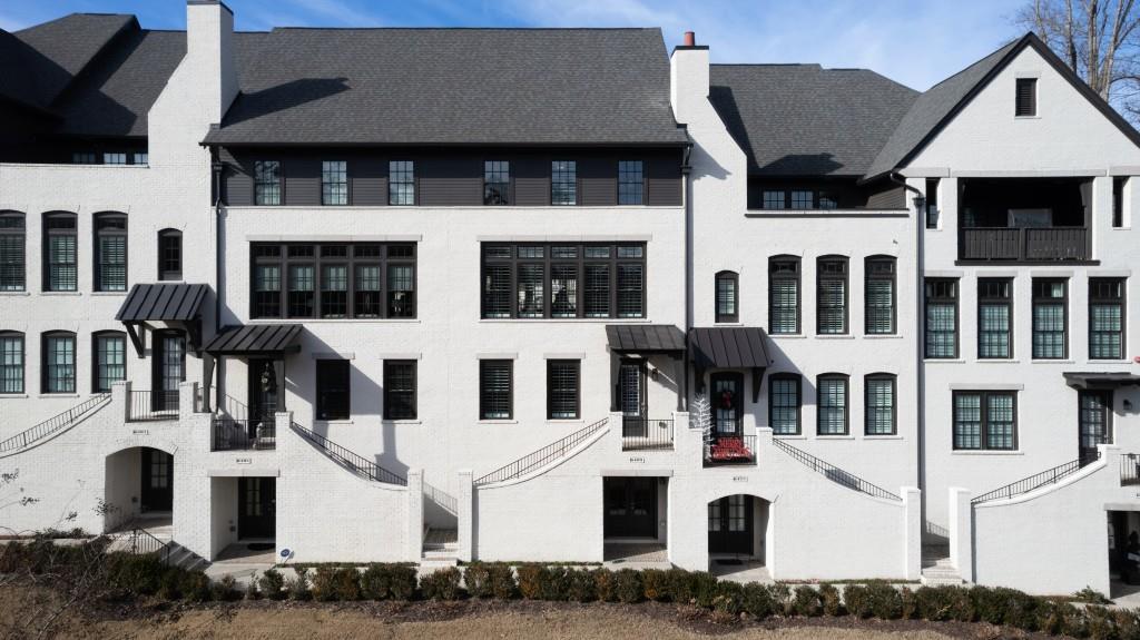 Sophisticated Entry