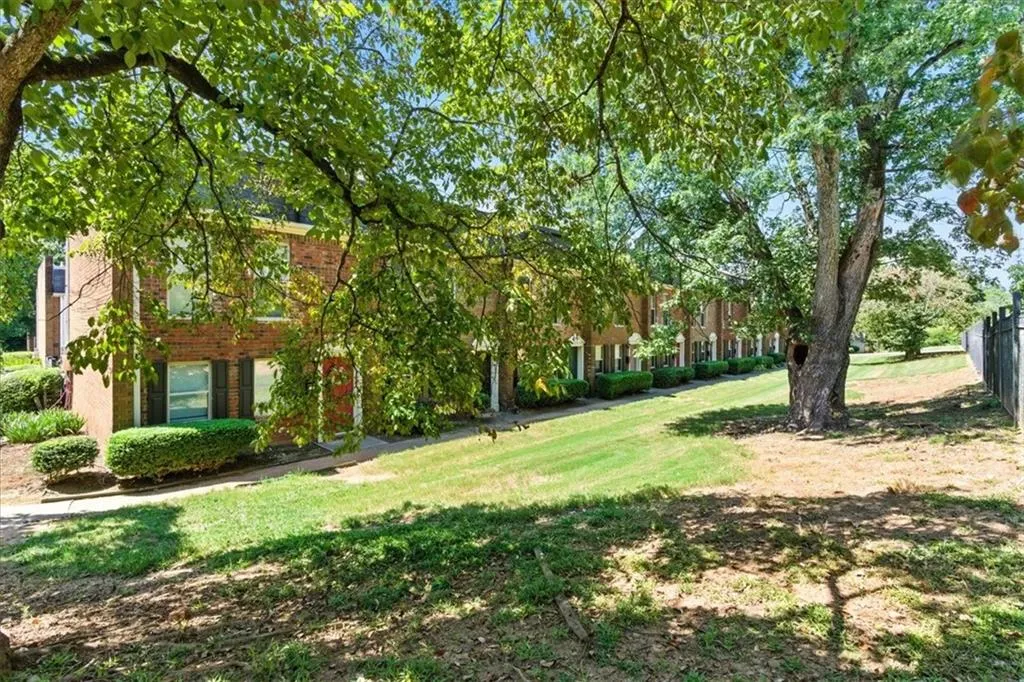 235 Winding River Drive Unit B, Atlanta, Georgia 30350, 2 Bedrooms Bedrooms, ,1 BathroomBathrooms,Residential,For Sale,235 Winding River Drive Unit B,7642740