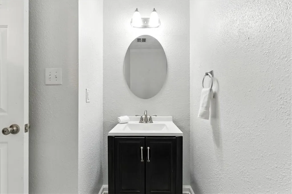 235 Winding River Drive Unit B, Atlanta, Georgia 30350, 2 Bedrooms Bedrooms, ,1 BathroomBathrooms,Residential,For Sale,235 Winding River Drive Unit B,7642740