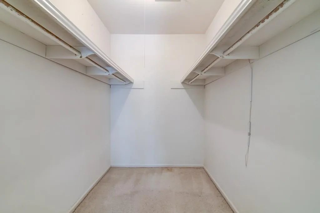 6851 Roswell Road Unit F17, Atlanta, Georgia 30328, 2 Bedrooms Bedrooms, ,2 BathroomsBathrooms,Residential,Sold,6851 Roswell Road Unit F17,5994644