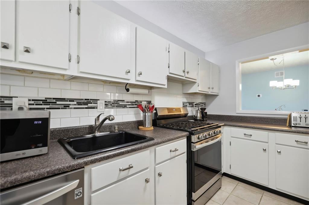 1310 Woodcliff Drive, Sandy Springs, Georgia 30350, 1 Bedroom Bedrooms, ,1 BathroomBathrooms,Residential,Sold,1310 Woodcliff Drive,7316369