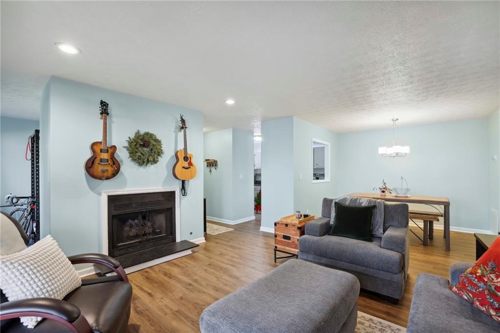 1310 Woodcliff Drive, Sandy Springs, Georgia 30350, 1 Bedroom Bedrooms, ,1 BathroomBathrooms,Residential,Sold,1310 Woodcliff Drive,7316369