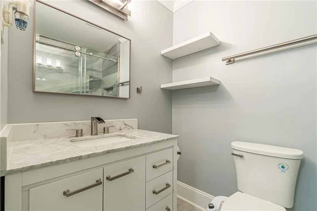 5569 Kingport Drive, Atlanta, Georgia 30342, 2 Bedrooms Bedrooms, ,1 BathroomBathrooms,Residential,Sold,5569 Kingport Drive,7269951