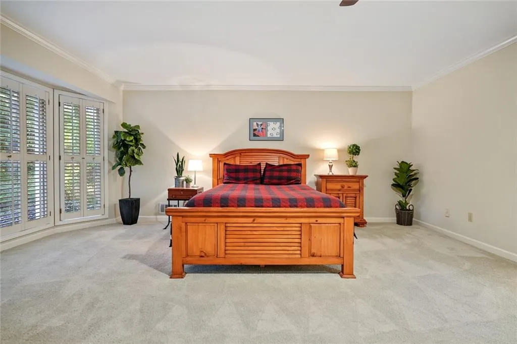 2850 Spalding Drive, Sandy Springs, Georgia 30350, 4 Bedrooms Bedrooms, ,4 BathroomsBathrooms,Residential,Sold,2850 Spalding Drive,6947855