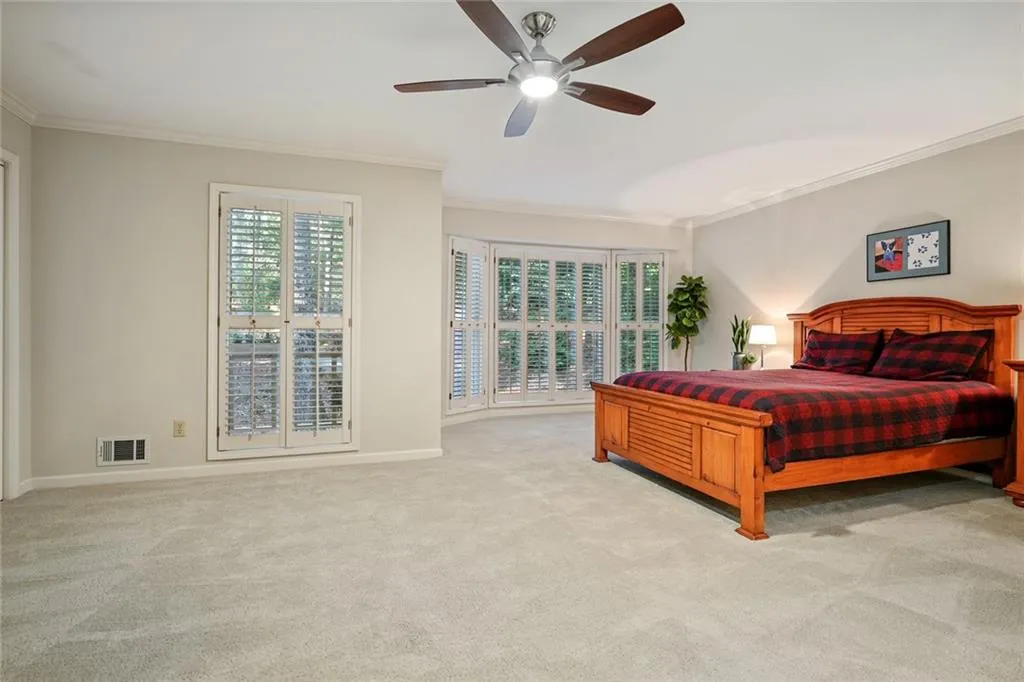 2850 Spalding Drive, Sandy Springs, Georgia 30350, 4 Bedrooms Bedrooms, ,4 BathroomsBathrooms,Residential,Sold,2850 Spalding Drive,6947855