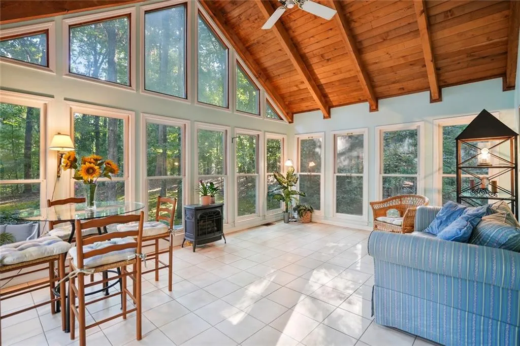 2850 Spalding Drive, Sandy Springs, Georgia 30350, 4 Bedrooms Bedrooms, ,4 BathroomsBathrooms,Residential,Sold,2850 Spalding Drive,6947855