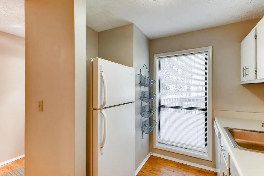 1308 Woodcliff Drive Unit 1308, Sandy Springs, Georgia 30350, 1 Bedroom Bedrooms, ,1 BathroomBathrooms,Residential,Sold,1308 Woodcliff Drive Unit 1308,6801985