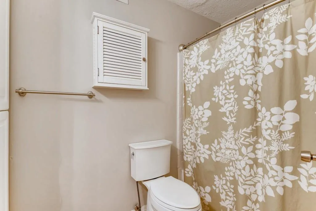 1308 Woodcliff Drive Unit 1308, Sandy Springs, Georgia 30350, 1 Bedroom Bedrooms, ,1 BathroomBathrooms,Residential,Sold,1308 Woodcliff Drive Unit 1308,6801985