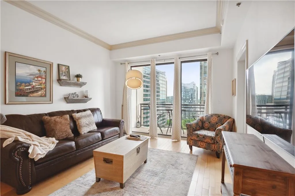 3445 Stratford Road Ne Unit 2105, Atlanta, Georgia 30326, 1 Bedroom Bedrooms, ,1 BathroomBathrooms,Residential,Sold,3445 Stratford Road Ne Unit 2105,7066465