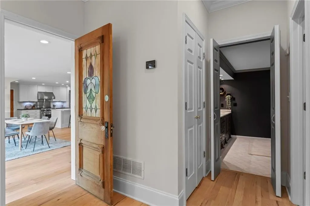1890 Spalding Drive, Atlanta, Georgia 30350, 5 Bedrooms Bedrooms, ,3 BathroomsBathrooms,Residential,For Sale,1890 Spalding Drive,7619822