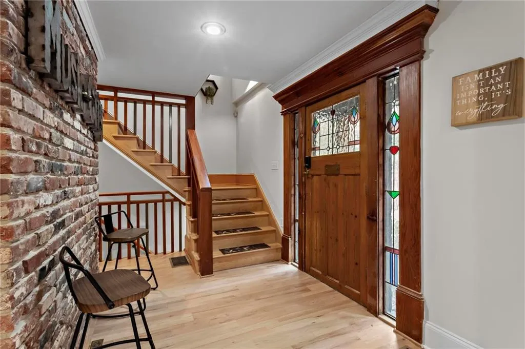 1890 Spalding Drive, Atlanta, Georgia 30350, 5 Bedrooms Bedrooms, ,3 BathroomsBathrooms,Residential,For Sale,1890 Spalding Drive,7619822