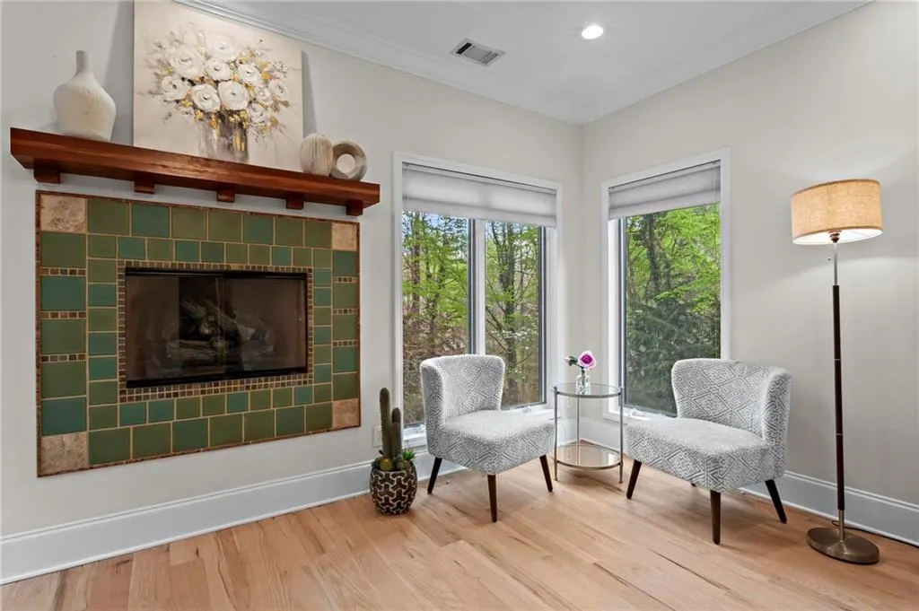 1890 Spalding Drive, Atlanta, Georgia 30350, 5 Bedrooms Bedrooms, ,3 BathroomsBathrooms,Residential,For Sale,1890 Spalding Drive,7619822