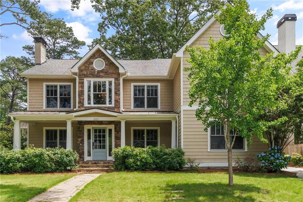 2217 Virginia Place Ne, Atlanta, Georgia 30305, 4 Bedrooms Bedrooms, ,3 BathroomsBathrooms,Residential,For Sale,2217 Virginia Place Ne,7579238