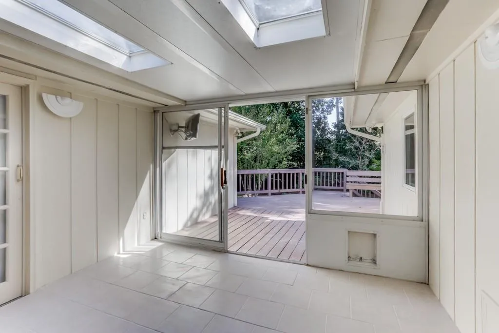 4545 Jolyn Place, Sandy Springs, Georgia 30342, 3 Bedrooms Bedrooms, ,3 BathroomsBathrooms,Residential,Sold,4545 Jolyn Place,6523042 4545 Jolyn Place, Sandy Springs, Georgia 30342, 3 Bedrooms Bedrooms, ,3 BathroomsBathrooms,Residential,Sold,4545 Jolyn Place,6523042