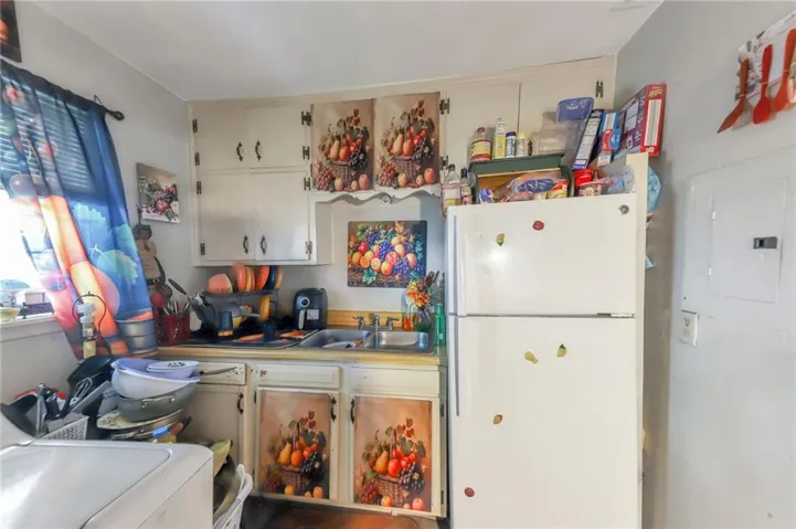 1170