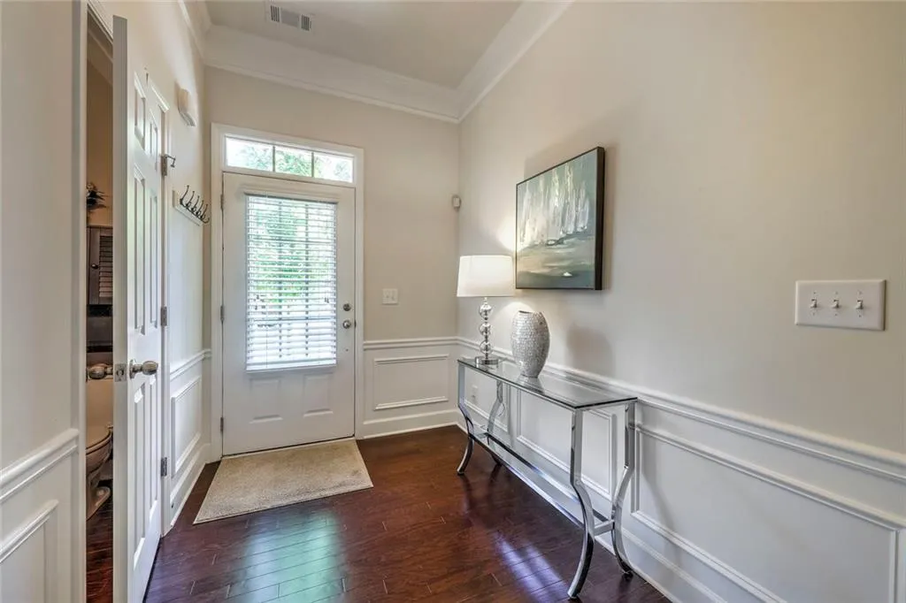 821 Northam Lane, Sandy Springs, Georgia 30342, 3 Bedrooms Bedrooms, ,3 BathroomsBathrooms,Residential,Sold,821 Northam Lane,6041446