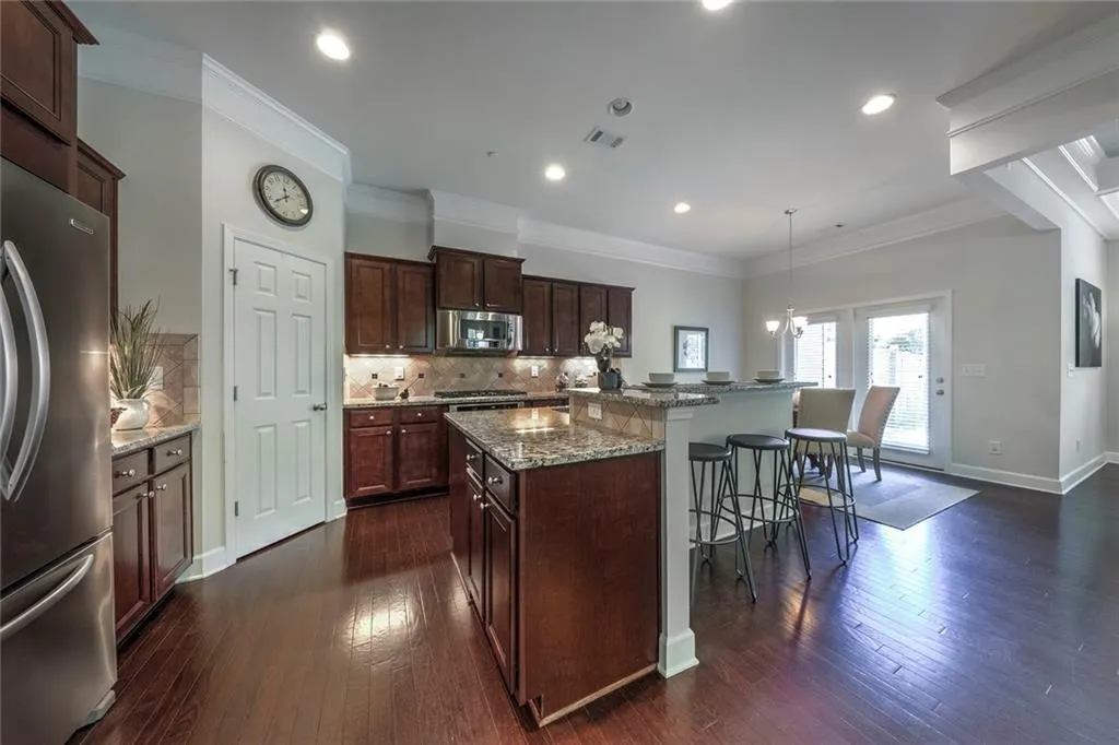 821 Northam Lane, Sandy Springs, Georgia 30342, 3 Bedrooms Bedrooms, ,3 BathroomsBathrooms,Residential,Sold,821 Northam Lane,6041446