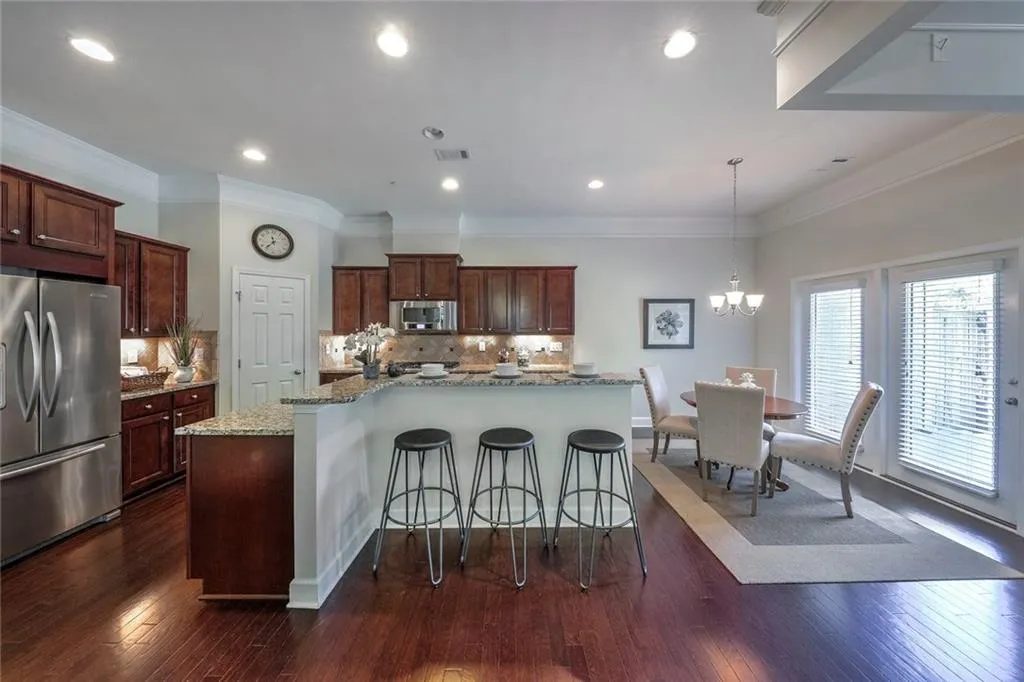 821 Northam Lane, Sandy Springs, Georgia 30342, 3 Bedrooms Bedrooms, ,3 BathroomsBathrooms,Residential,Sold,821 Northam Lane,6041446