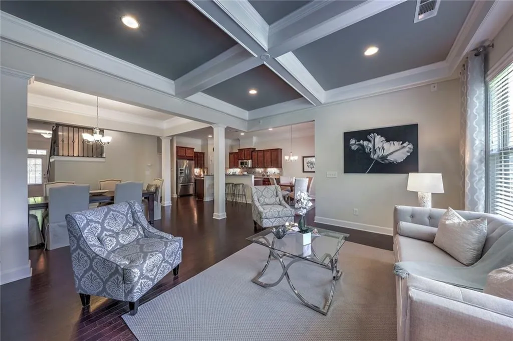 821 Northam Lane, Sandy Springs, Georgia 30342, 3 Bedrooms Bedrooms, ,3 BathroomsBathrooms,Residential,Sold,821 Northam Lane,6041446