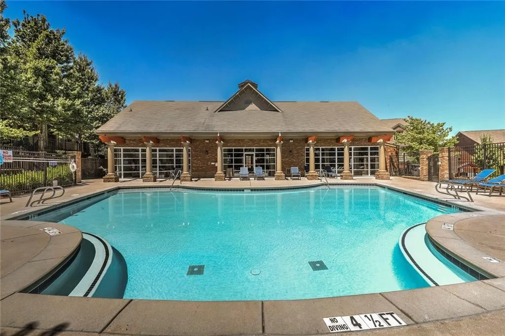 821 Northam Lane, Sandy Springs, Georgia 30342, 3 Bedrooms Bedrooms, ,3 BathroomsBathrooms,Residential,Sold,821 Northam Lane,6041446