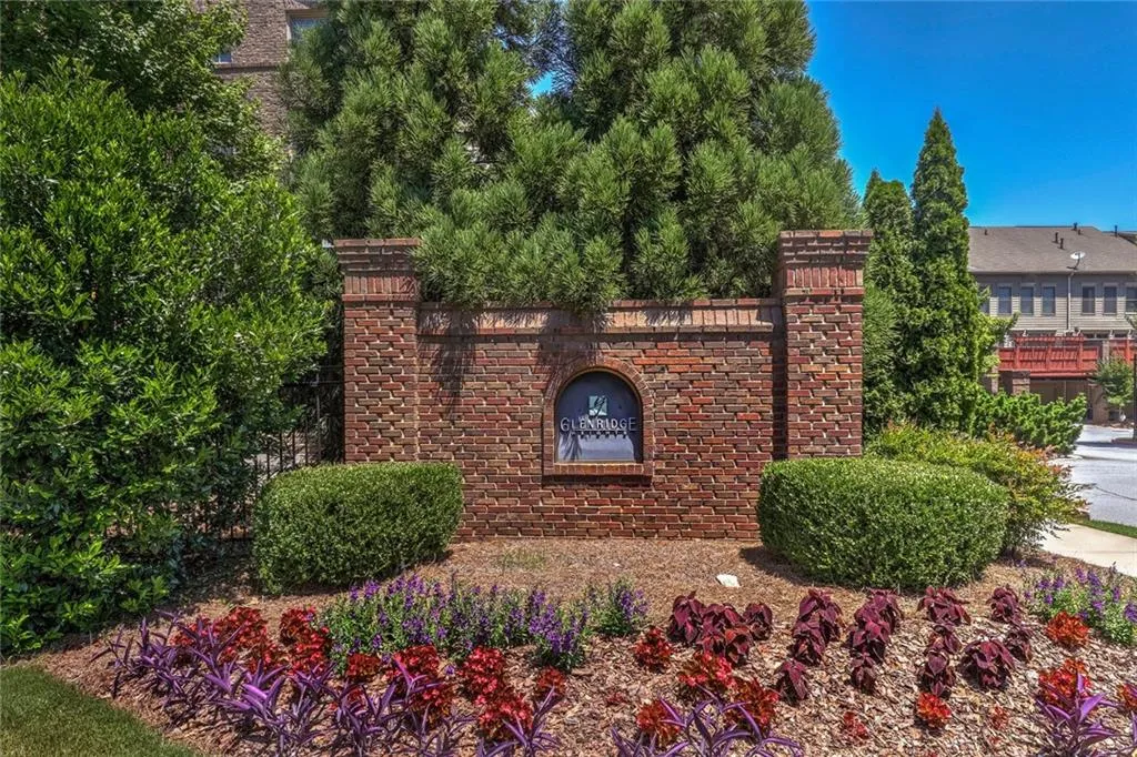 821 Northam Lane, Sandy Springs, Georgia 30342, 3 Bedrooms Bedrooms, ,3 BathroomsBathrooms,Residential,Sold,821 Northam Lane,6041446